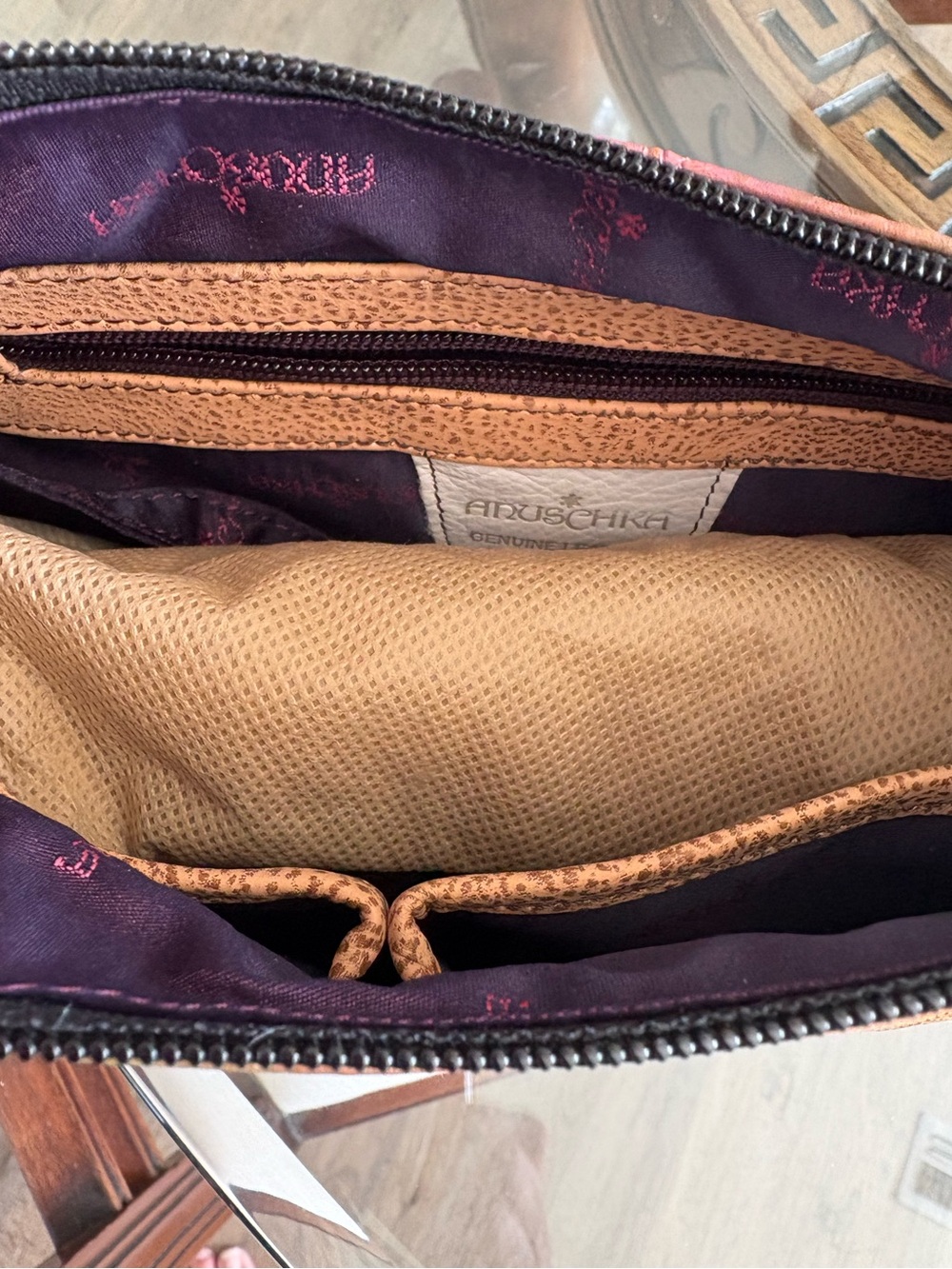 🧡♥️ANUSCHKA VIBRANT BUTTERFLY DESIGN HAND PAINTED LEATHER HOBO/SHOULDER BAG!🧡♥️ - Picture 8 of 9